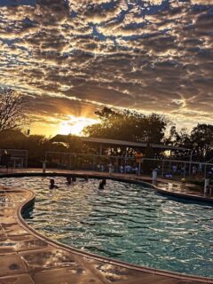 Jardim inglês o espaço perfeito para o seu evento, Foto compartilhada por @elenice.pereiradasilva.10 Obrigada pelos registro